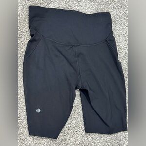Lululemon Base Pace High-Rise Short 8"-Black-Size 6